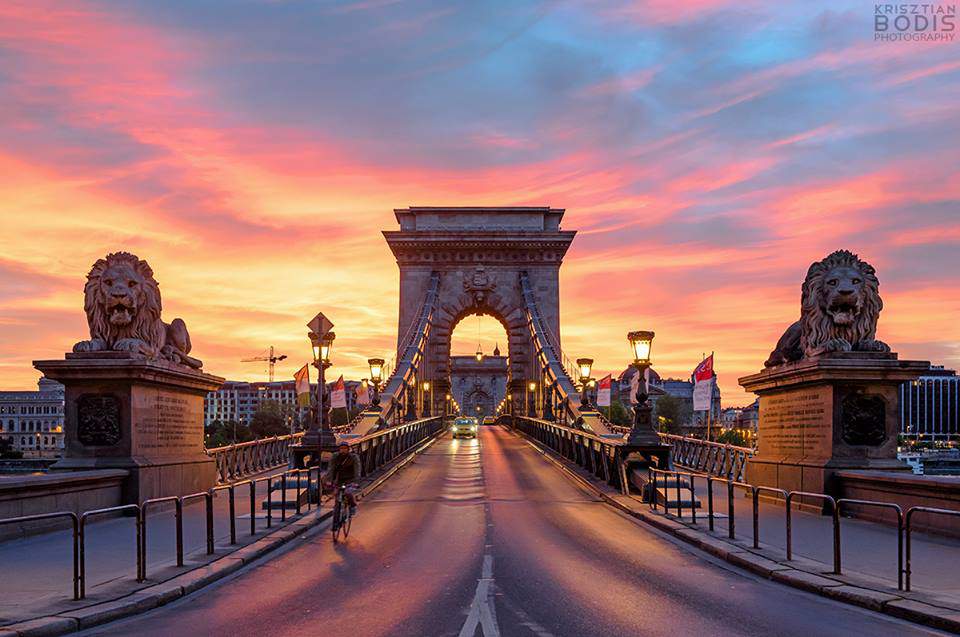 Chain Bridge