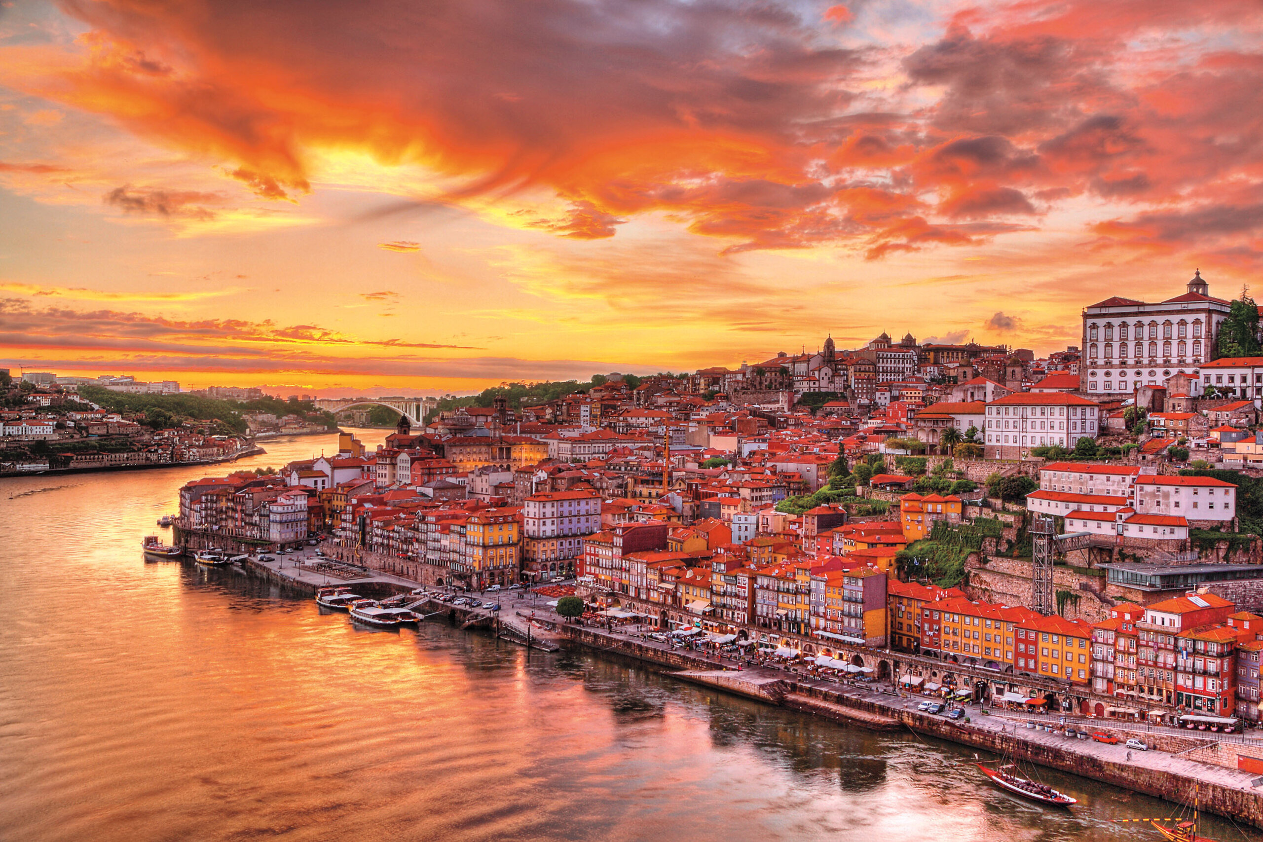 Sunset on Douro
