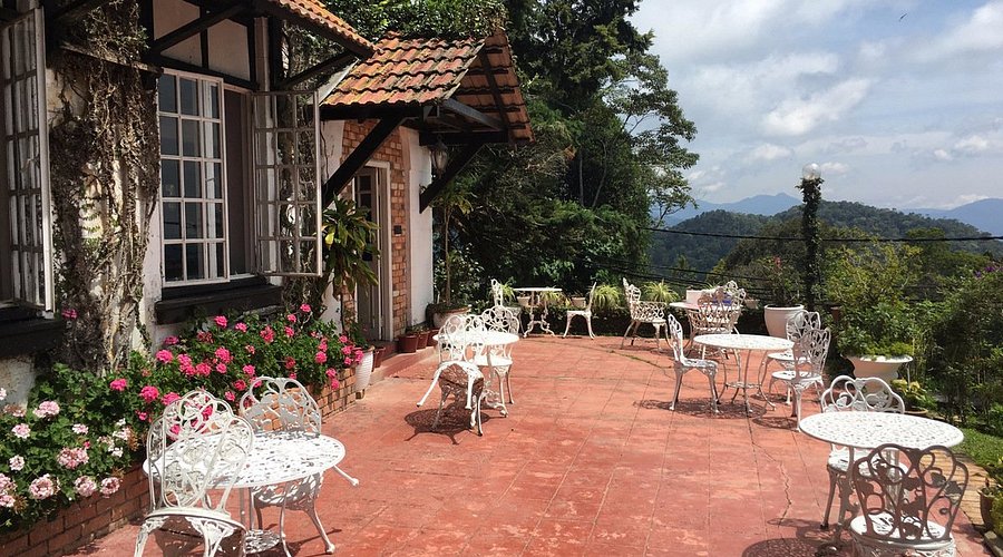 The Smokehouse Hotel