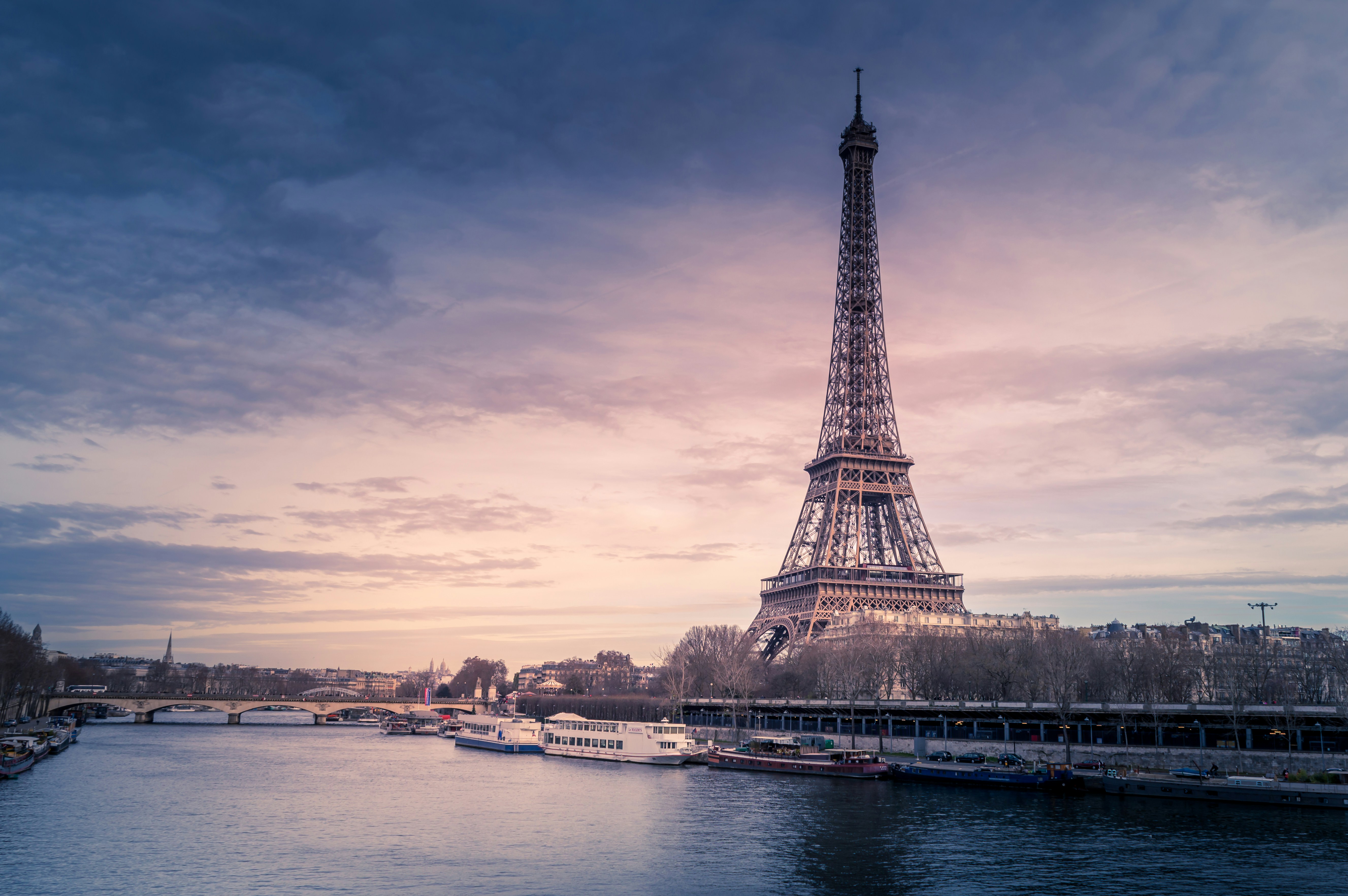 Paris Guide