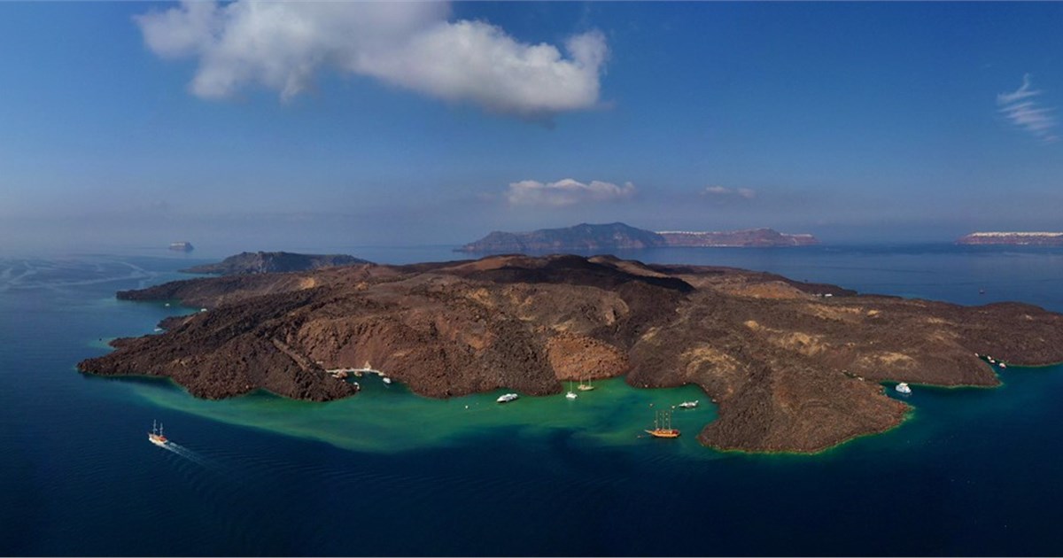 Volcanic islands