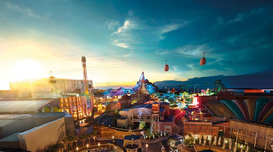 SkyWorlds Theme Park